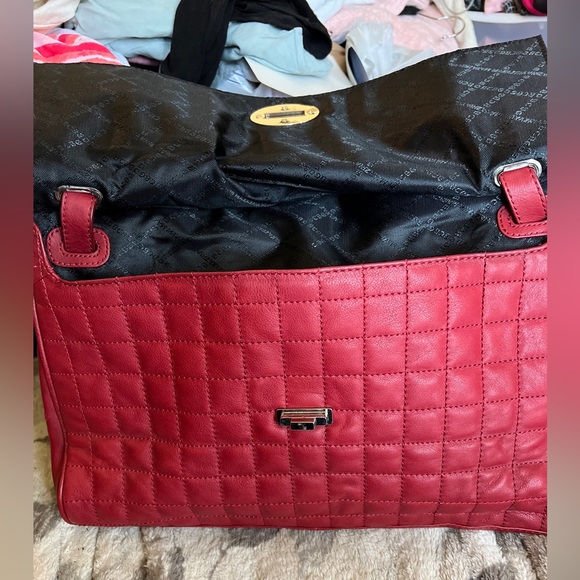 BCBG MAXAZRIA cranberry leather shoulder satchel bag $458 retail - Picture 8 of 10